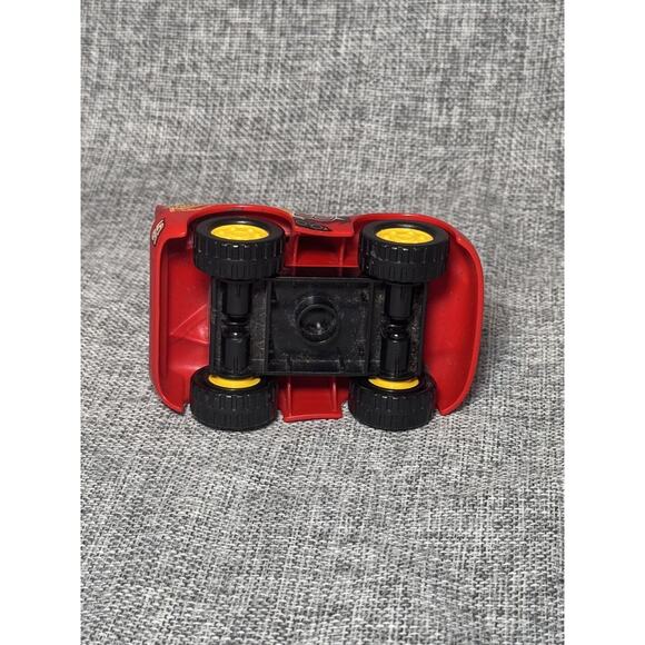 Lego Duplo Disney Cars Lightning McQueen with Yellow Wheels - Picture 5 of 5